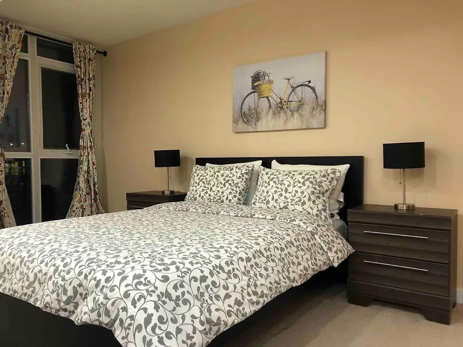 Lägenhet Comfy 1Br & Den With Balcony- Close To Cn Tower Toronto